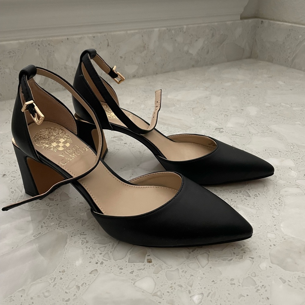 Vince Camuto Hendriy Ankle Strap Pointed Toe Pump